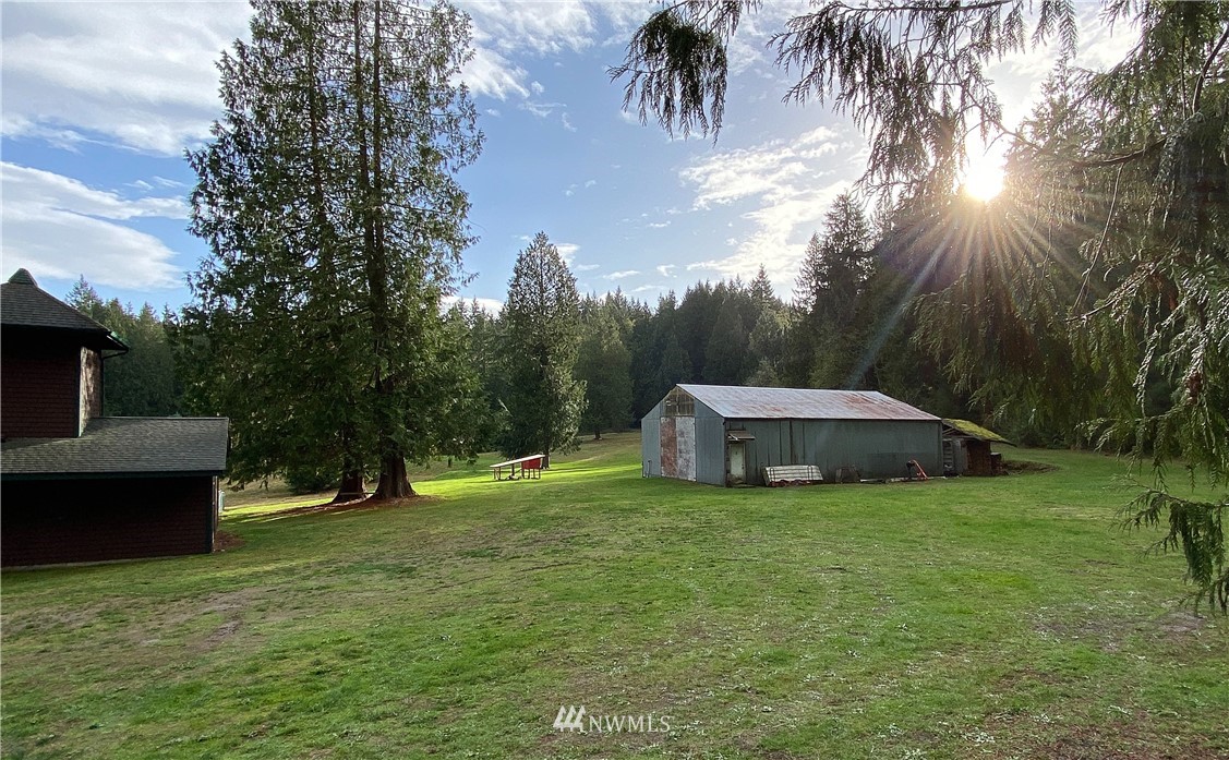 7656 Bailey Road Clinton, WA 98236 - Photo 27 of 40 Gallery Image 27