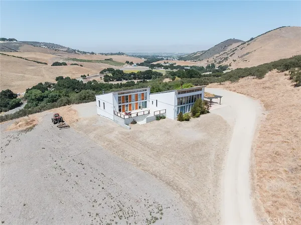 $725,000 | 45325 Vista Place, King City, CA 93930