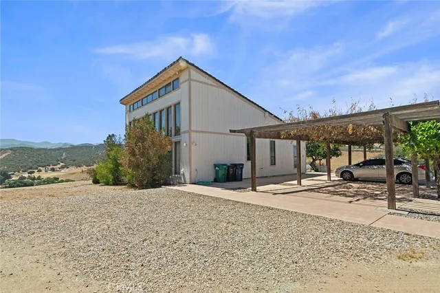 $725,000 | 45325 Vista Place, King City, CA 93930