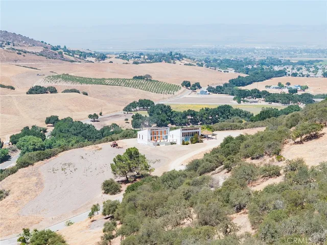 $725,000 | 45325 Vista Place, King City, CA 93930