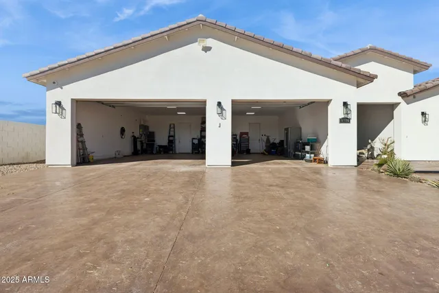 $749,900 | 6786 West Palomino Way, Coolidge, AZ 85128