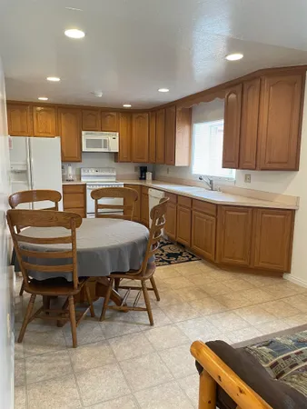 $350,000 | 113 Wyoming State Highway 233, Kemmerer, WY 83101
