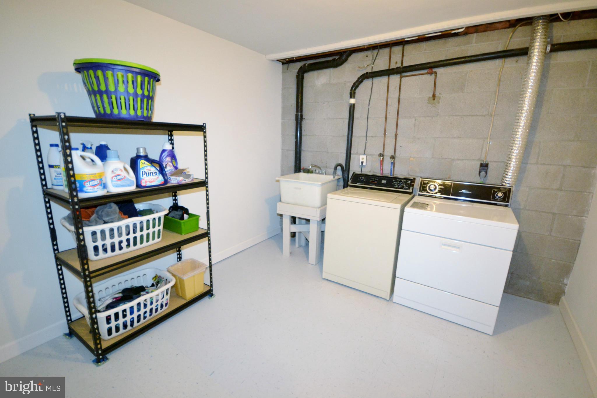 2714 Bachman Road Manchester, MD 21102 - Photo 25 of 30 Large utility room