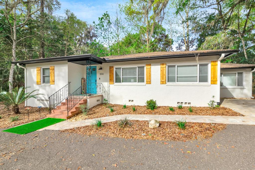 304 Northwest 24 Street Gainesville, FL 32607 - Photo 2 of 37