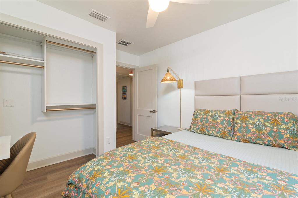 304 Northwest 24 Street Gainesville, FL 32607 - Photo 25 of 37