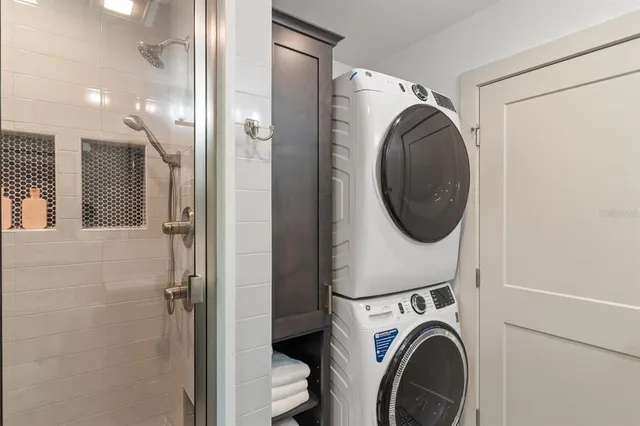 $5,700 | 304 Northwest 24 Street, Gainesville, FL 32607