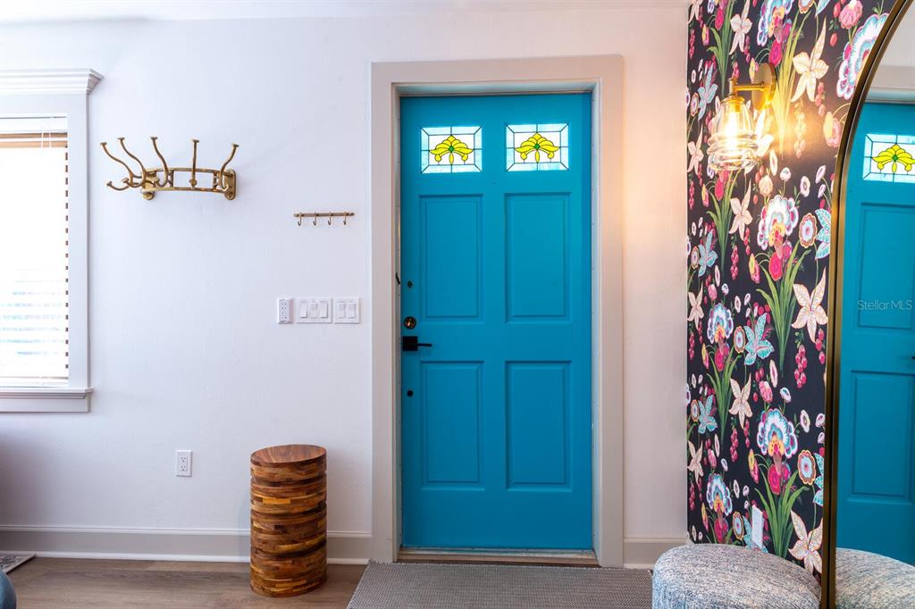 304 Northwest 24 Street Gainesville, FL 32607 - Photo 5 of 37