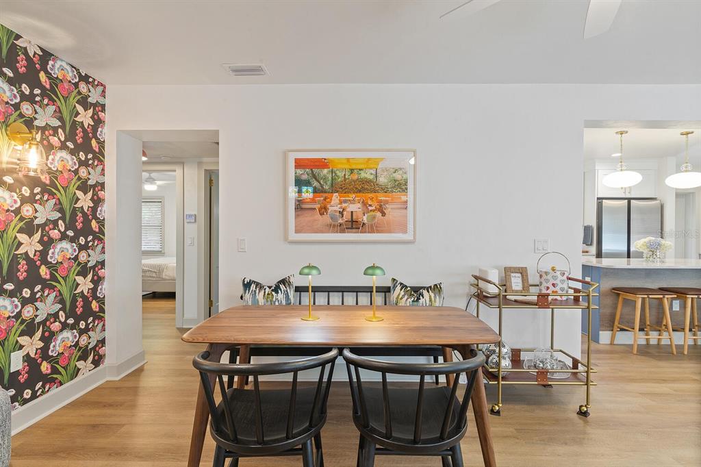 304 Northwest 24 Street Gainesville, FL 32607 - Photo 8 of 37