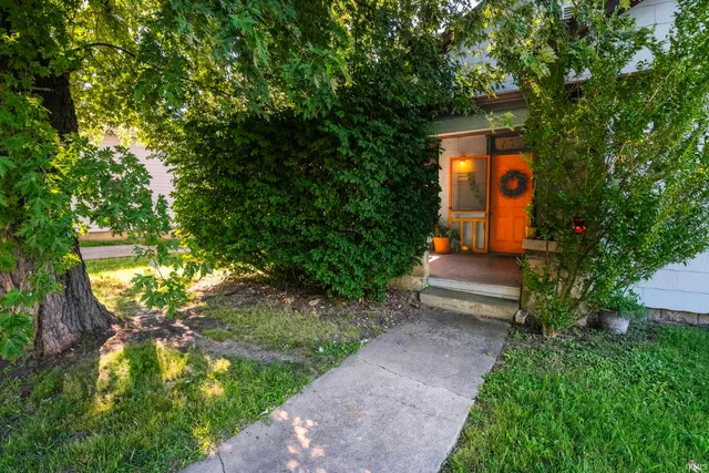 $265,000 | 925 West 2nd Street, Bloomington, IN 47403