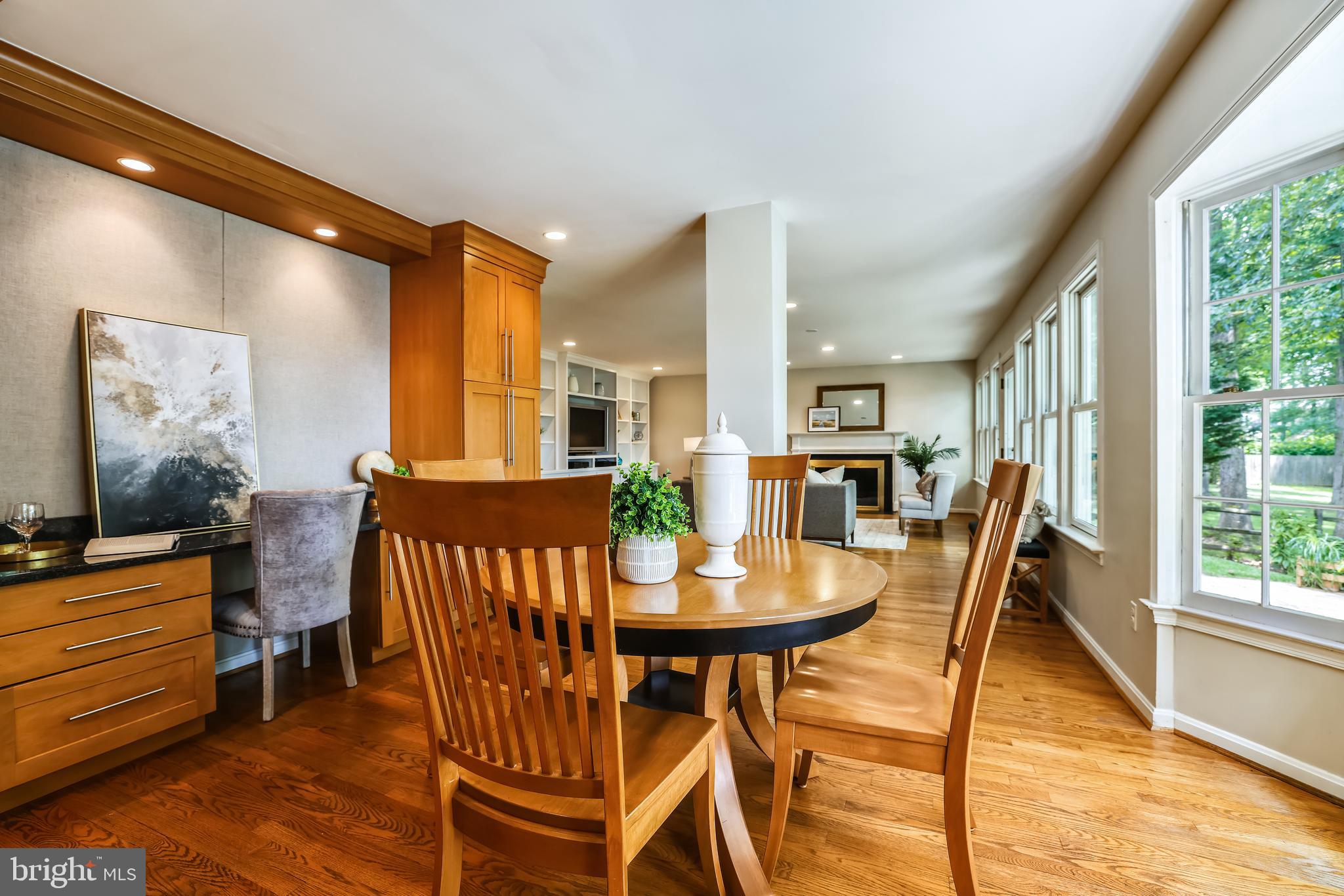 9920 Glenolden Drive Potomac, MD 20854 - Photo 14 of 41