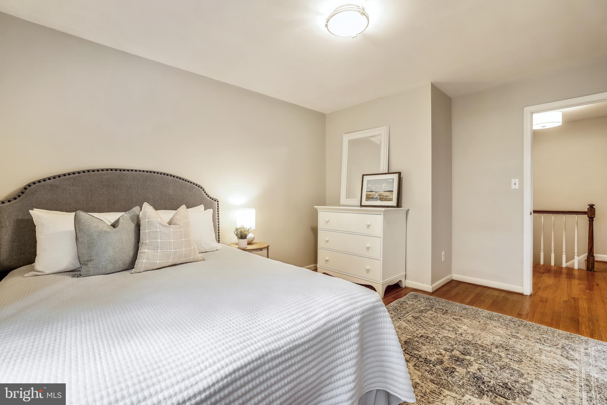 9920 Glenolden Drive Potomac, MD 20854 - Photo 24 of 41