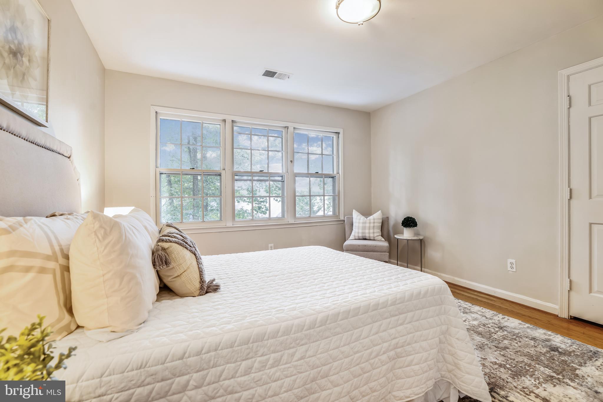 9920 Glenolden Drive Potomac, MD 20854 - Photo 27 of 41