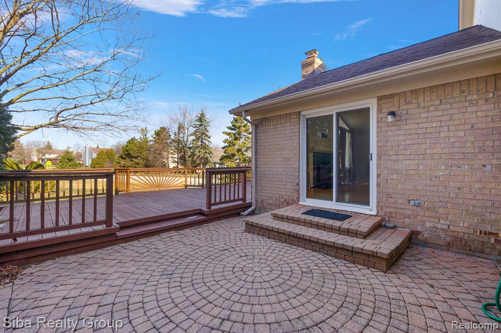 1602 Hillside Lane Rochester Hills, MI 48307 - Photo 17 of 63