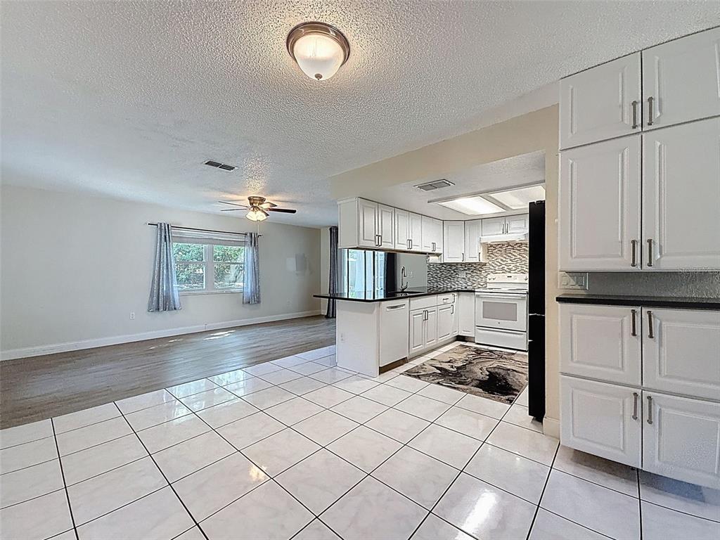 1150 Bentley Avenue Spring Hill, FL 34608 - Photo 12 of 45