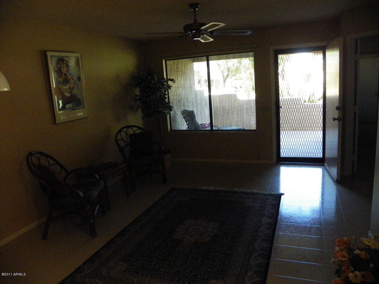 14300 West Bell Road, Unit 406 Surprise, AZ 85374 - Photo 4 of 15 Living room