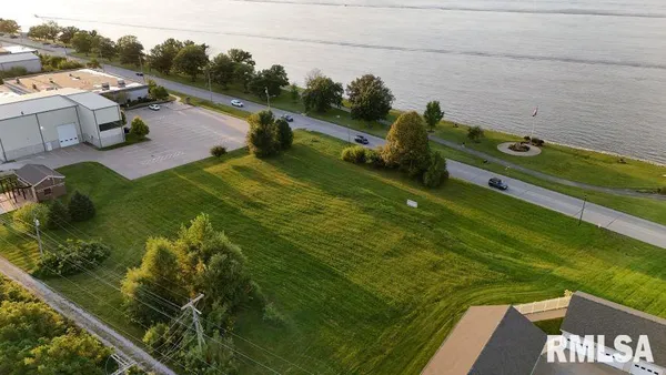 $279,000 | 0 River Drive, Moline, IL 61265