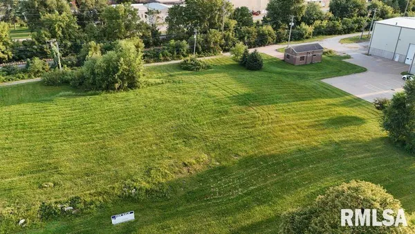 a view of an outdoor space and a yard