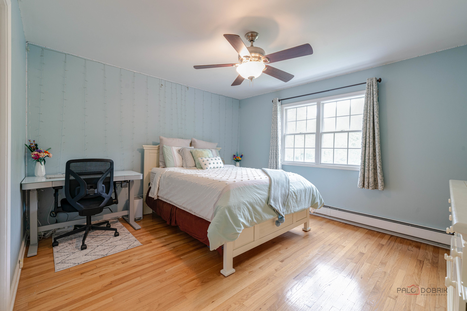 357 Roberts Road Inverness, IL 60010 - Photo 32 of 50 a bedroom with a bed a table and chair