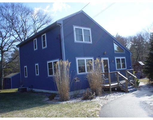 28 Thomas Road Berkley, MA 02779 - Photo 2 of 13 Gallery Image 2