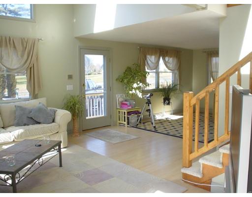 28 Thomas Road Berkley, MA 02779 - Photo 6 of 13 Gallery Image 6