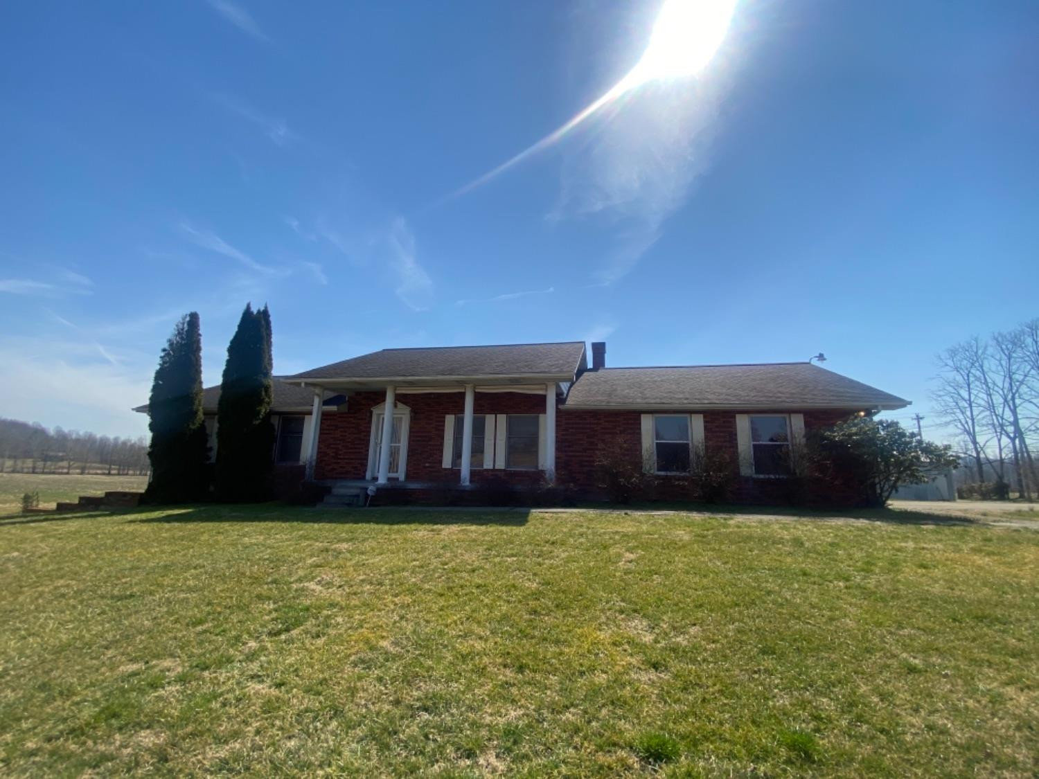 6460 East Laurel Road London, KY 40741 - Photo 1 of 29 Photo 1