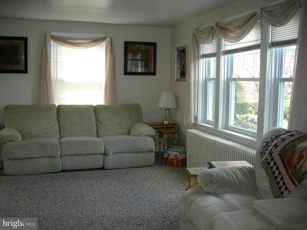 925 Rohrerstown Road Lancaster, PA 17601 - Photo 3 of 13 Gallery Image 3