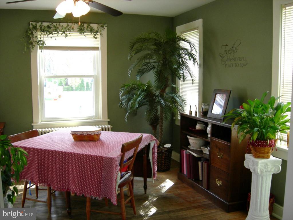 925 Rohrerstown Road Lancaster, PA 17601 - Photo 6 of 13 Gallery Image 6