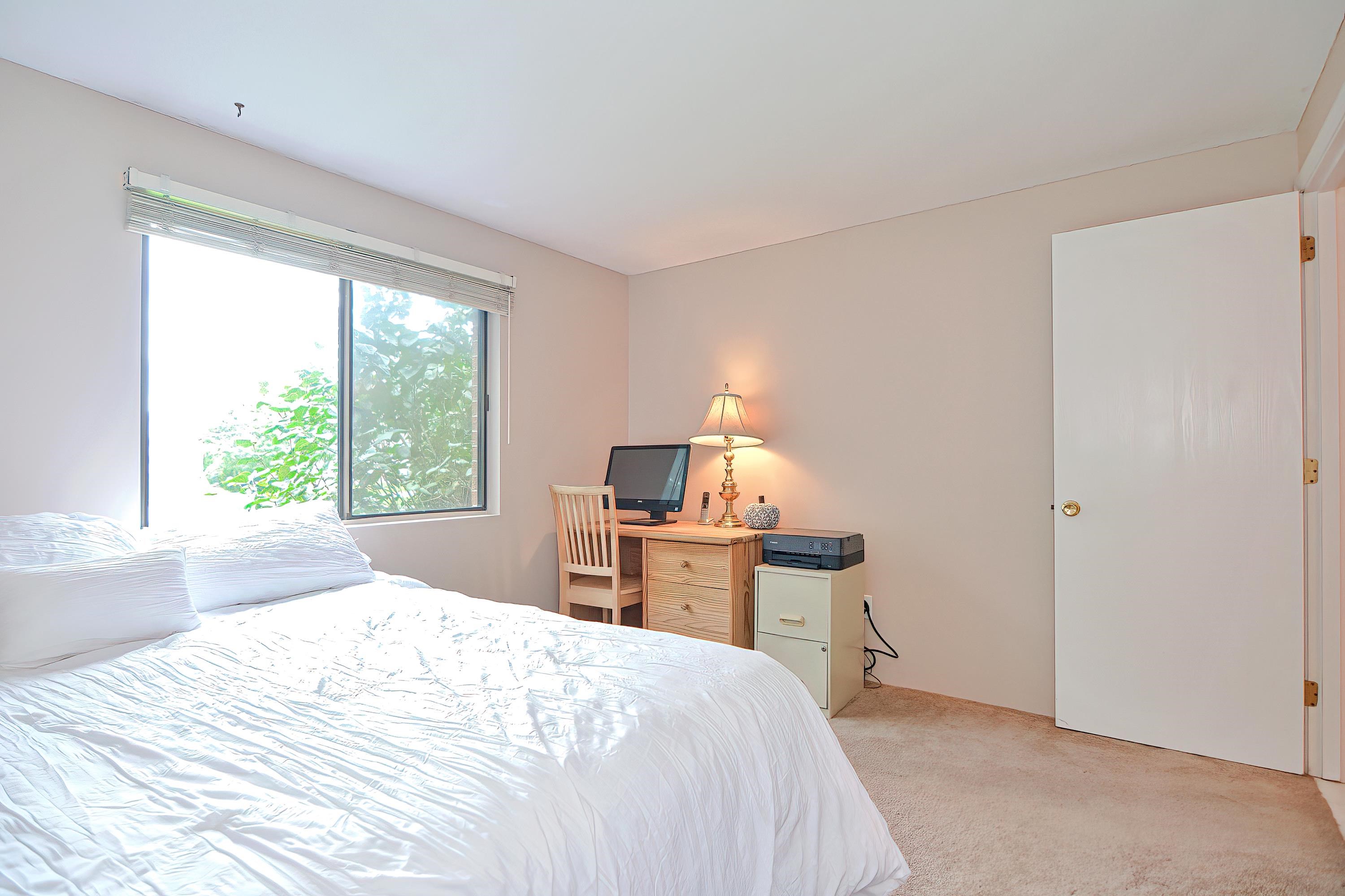 6 Brookside Drive, Unit 6 Exeter, NH 03833 - Photo 18 of 29 Gallery Image 18