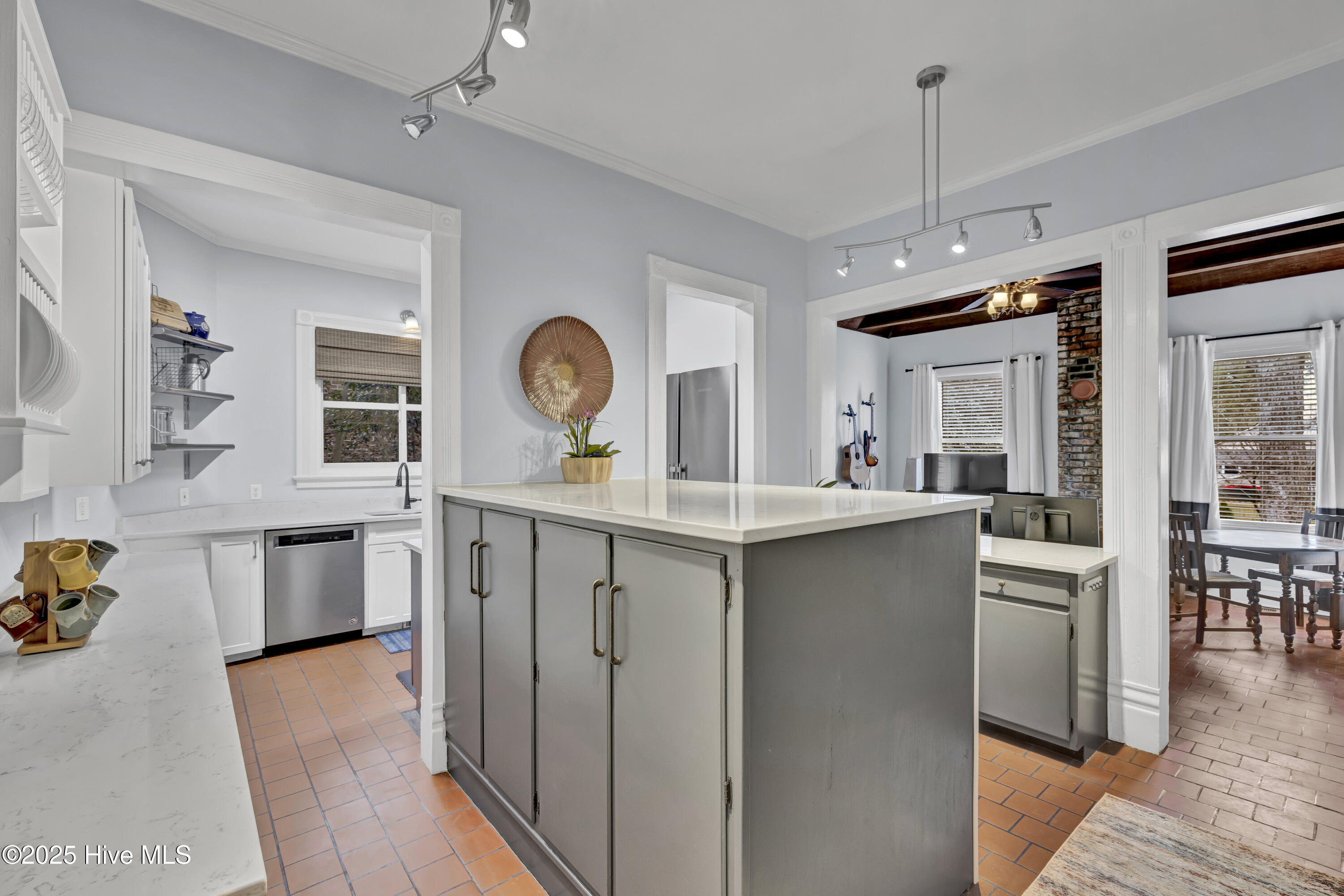 412 South 3rd Street Wilmington, NC 28401 - Photo 11 of 71 013_6q7a8708