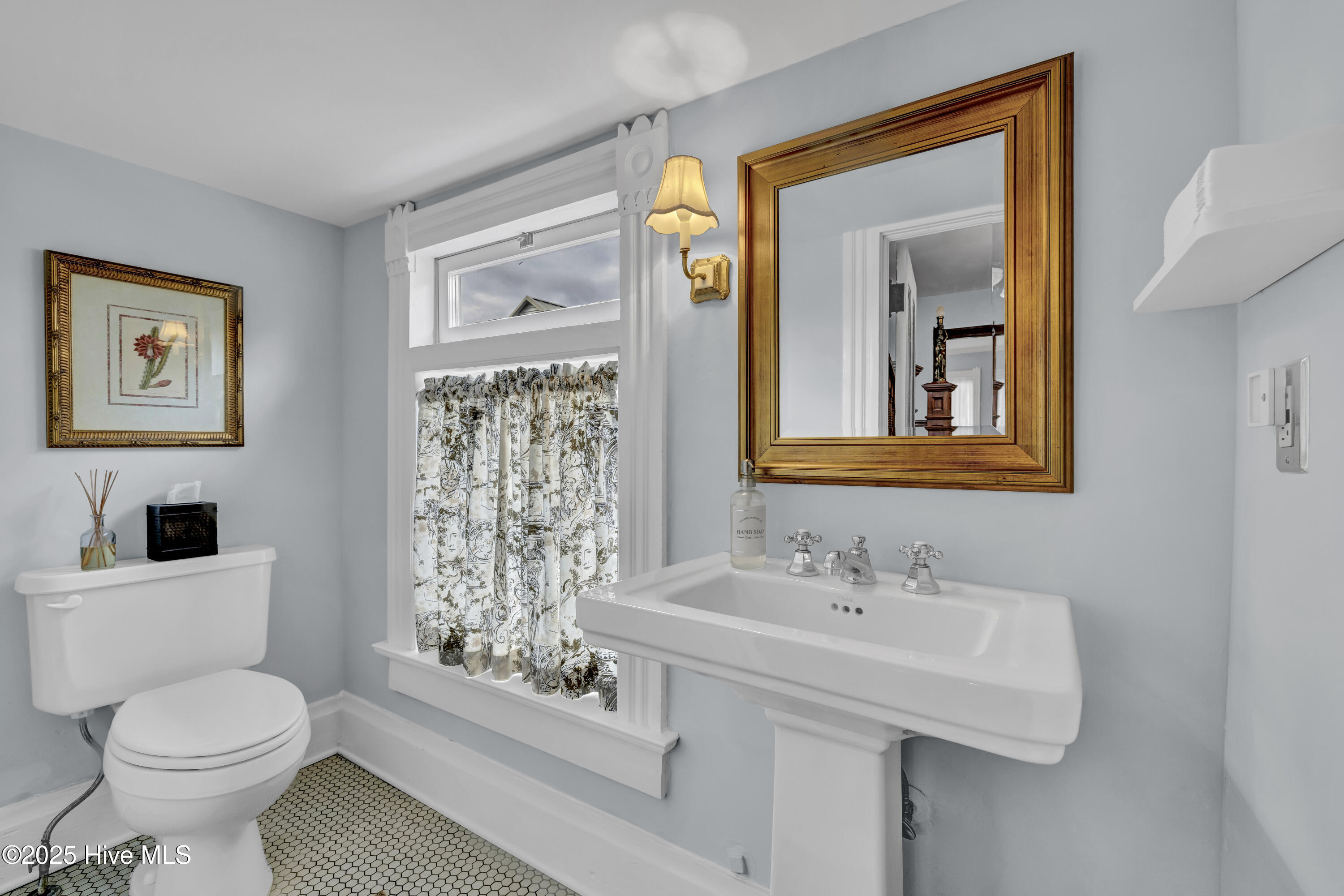 412 South 3rd Street Wilmington, NC 28401 - Photo 8 of 71 008_6q7a8693
