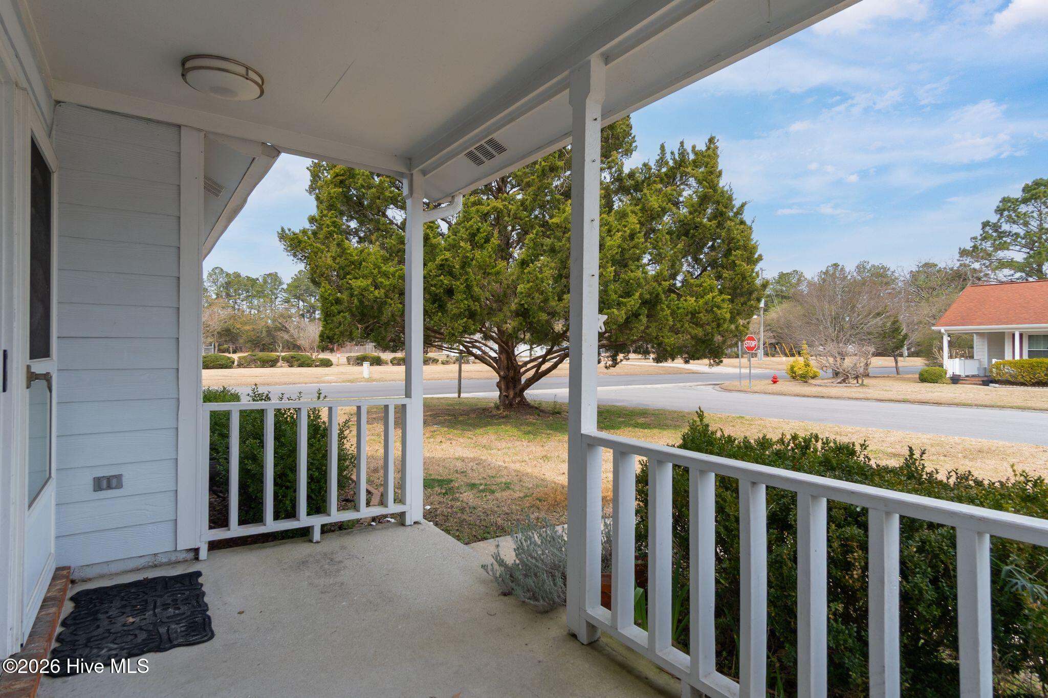 300 Quail Ridge Road Jacksonville, NC 28546 - Photo 9 of 43 300 Quail Ridge-9