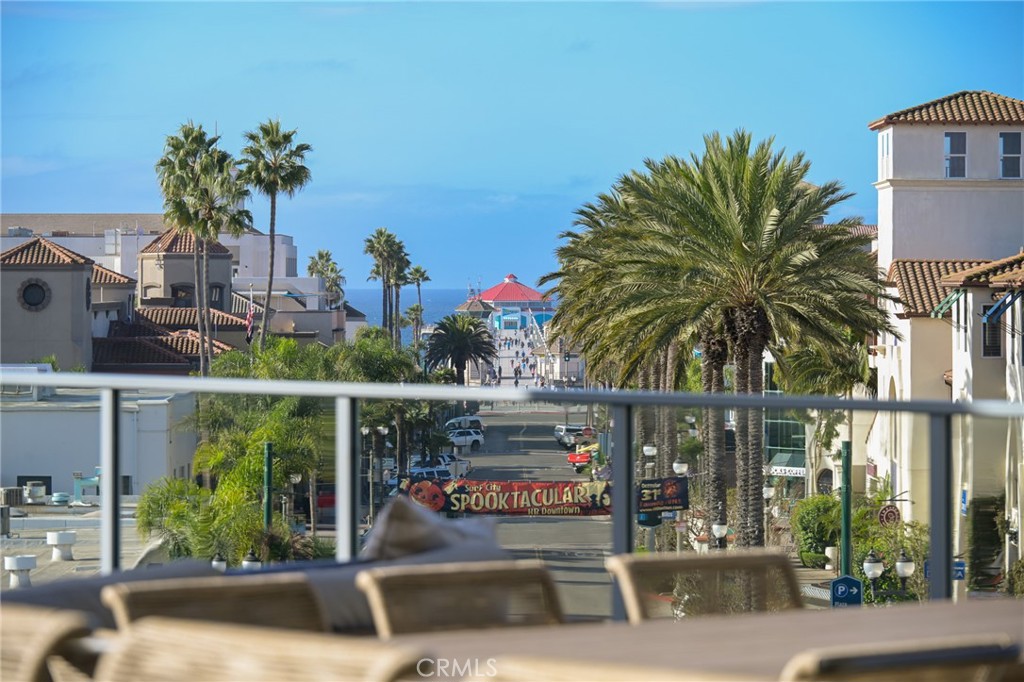 414 Main Street, Unit 410 Huntington Beach, CA 92648 - Photo 18 of 25