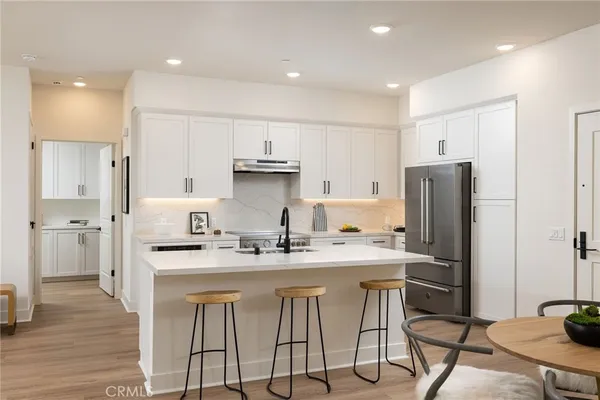 $1,948,000 | 414 Main Street, Unit 410, Huntington Beach, CA 92648
