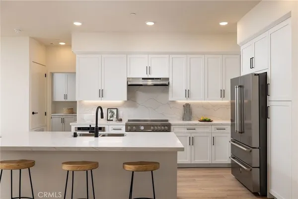 $1,948,000 | 414 Main Street, Unit 410, Huntington Beach, CA 92648