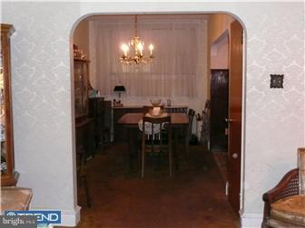 919 Kenmore Road Philadelphia, PA 19151 - Photo 4 of 12 Dining Room