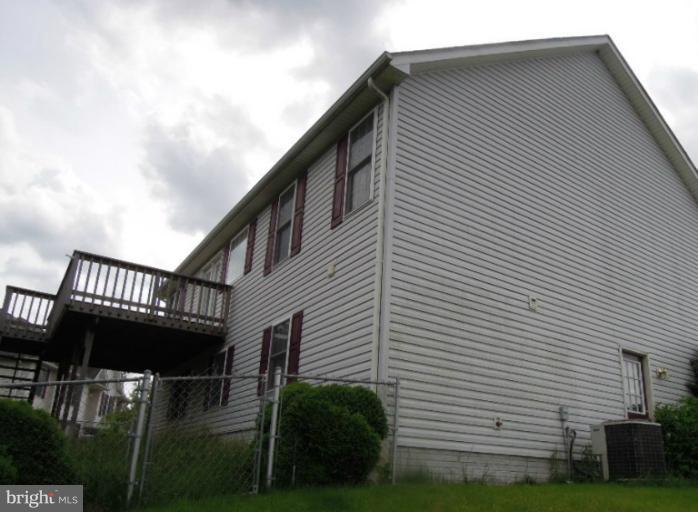 12 Hare Court Ranson, WV 25438 - Photo 1 of 24 Exterior (Rear)