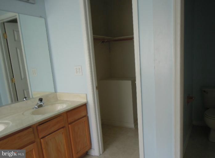 12 Hare Court Ranson, WV 25438 - Photo 11 of 24 Bath (Master)