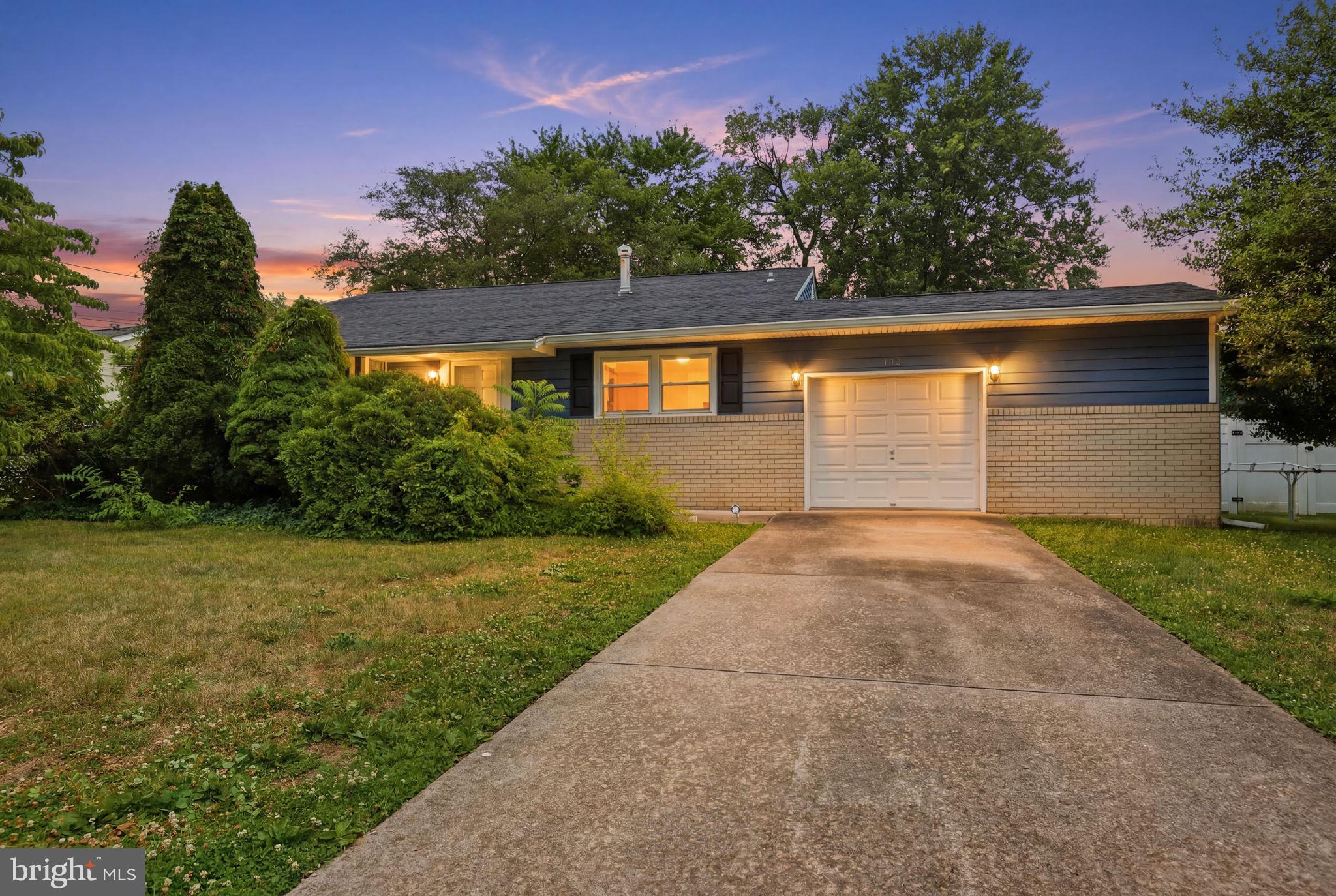 646 Pasadena Drive Magnolia, NJ 08049 - Photo 1 of 26