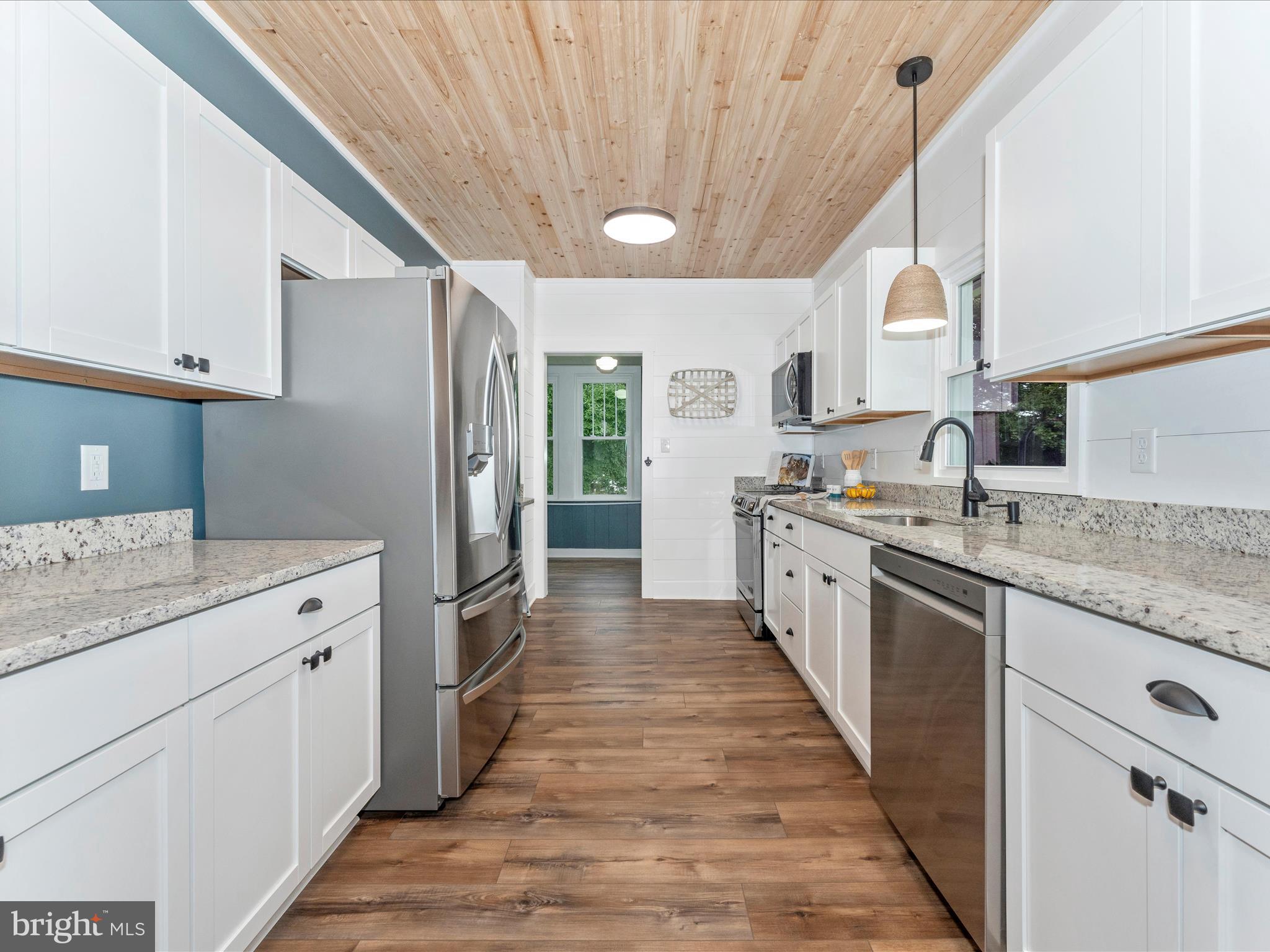 14714 Hilltop Road Cascade, MD 21719 - Photo 16 of 56 Kitchen