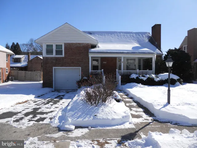 $325,000 | 909 Brighton Avenue, Reading, PA 19606