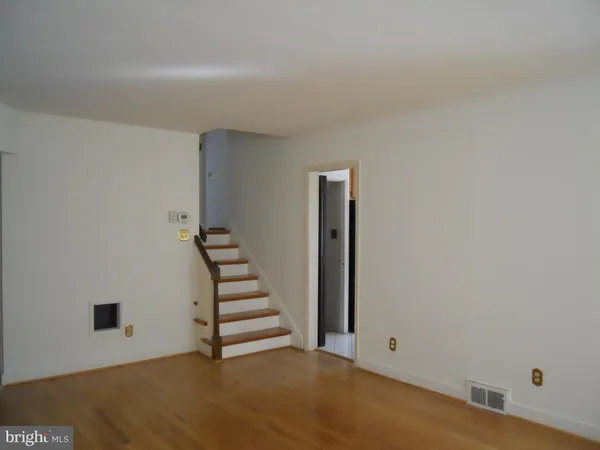 $319,900 | 909 Brighton Avenue, Reading, PA 19606