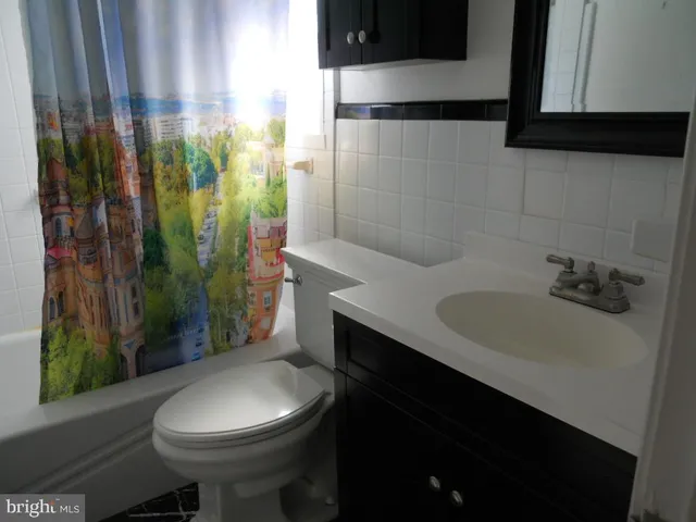 $325,000 | 909 Brighton Avenue, Reading, PA 19606