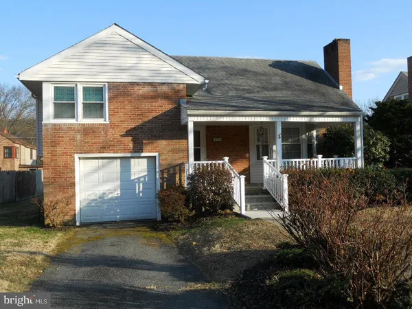 $319,900 | 909 Brighton Avenue, Reading, PA 19606