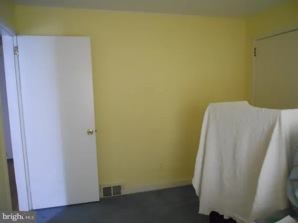 $319,900 | 909 Brighton Avenue, Reading, PA 19606