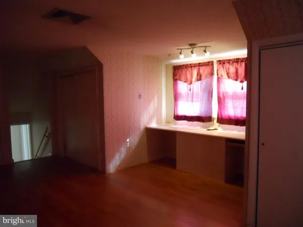 $319,900 | 909 Brighton Avenue, Reading, PA 19606