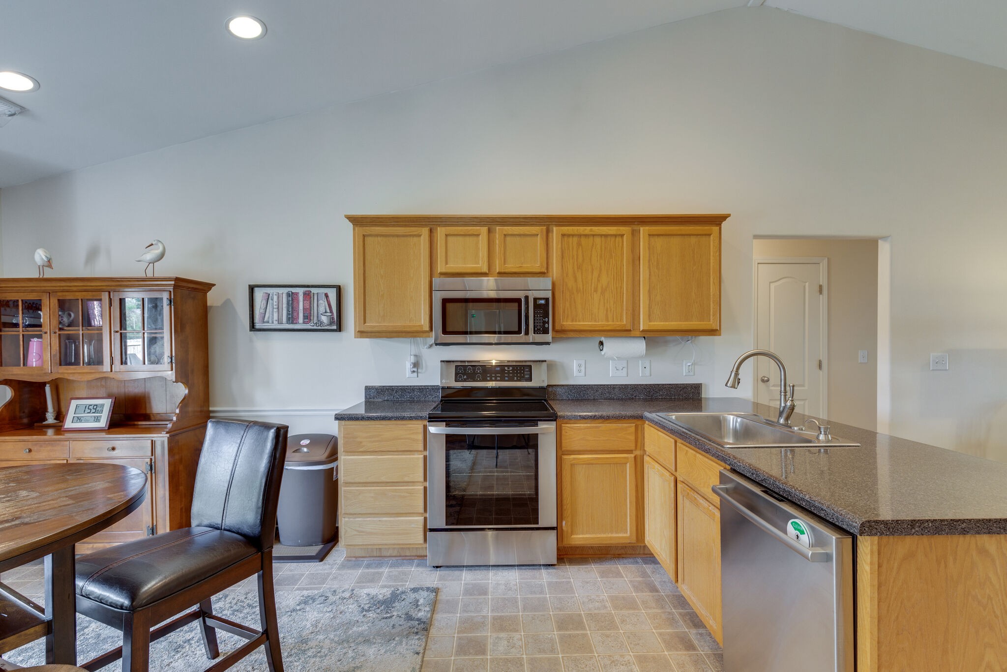 1037 Hummingbird Lane Spring Hill, TN 37174 - Photo 11 of 28 Gallery Image 11