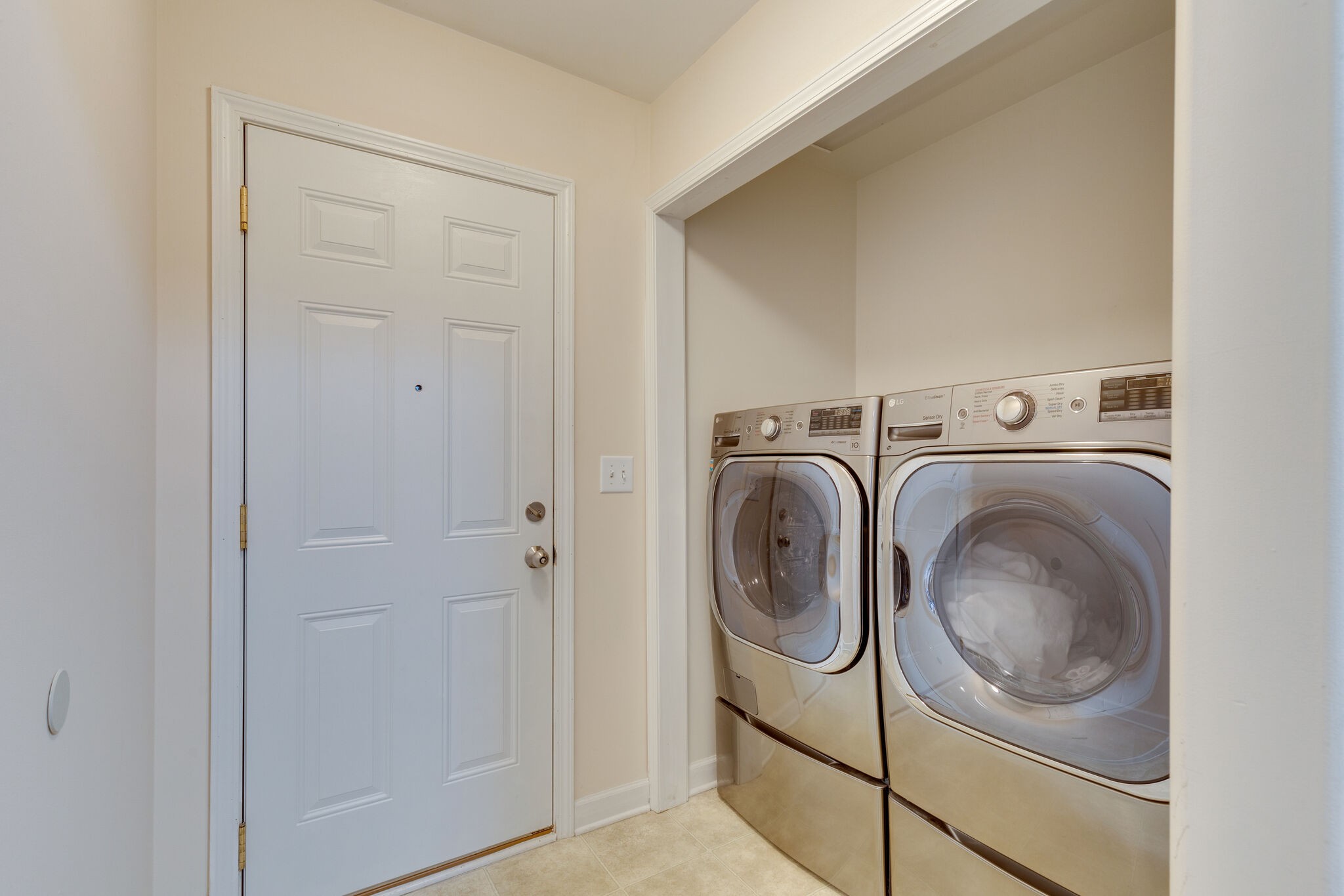 1037 Hummingbird Lane Spring Hill, TN 37174 - Photo 19 of 28 Gallery Image 19