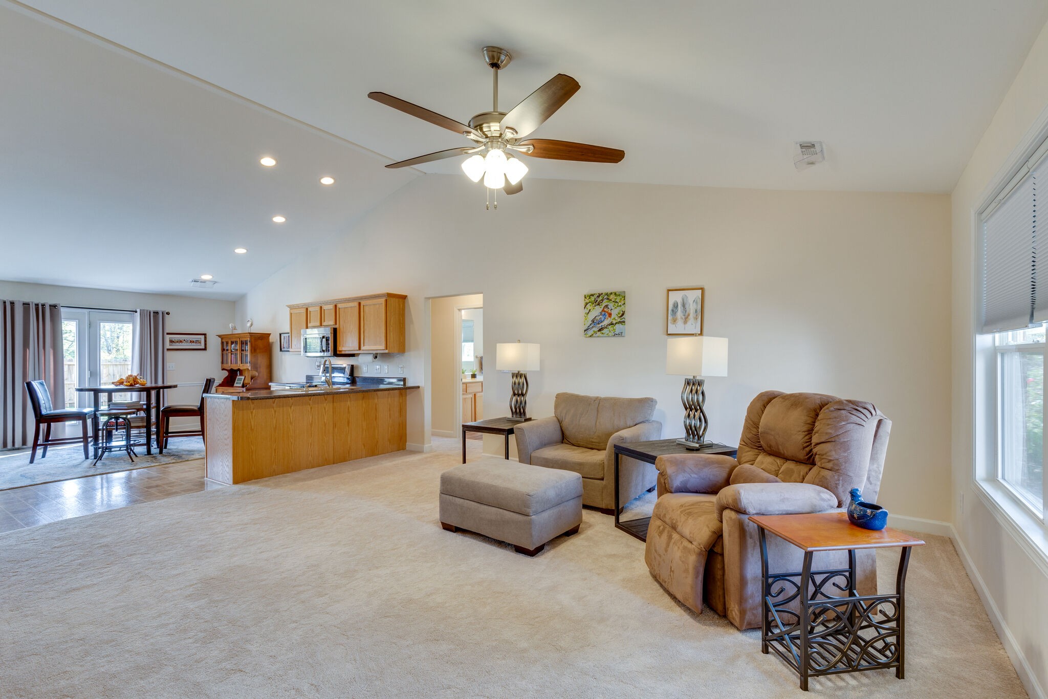 1037 Hummingbird Lane Spring Hill, TN 37174 - Photo 8 of 28 Gallery Image 8