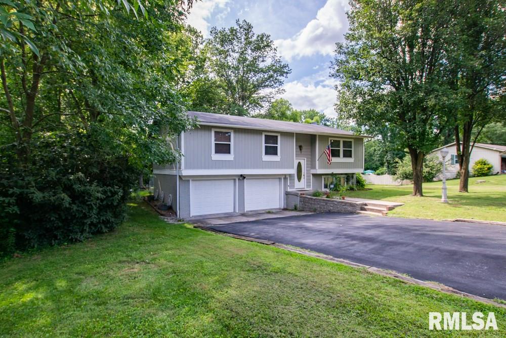 211 Pineview Road Carbondale, IL 62901 - Photo 1 of 30