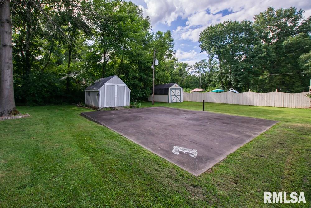 211 Pineview Road Carbondale, IL 62901 - Photo 5 of 30